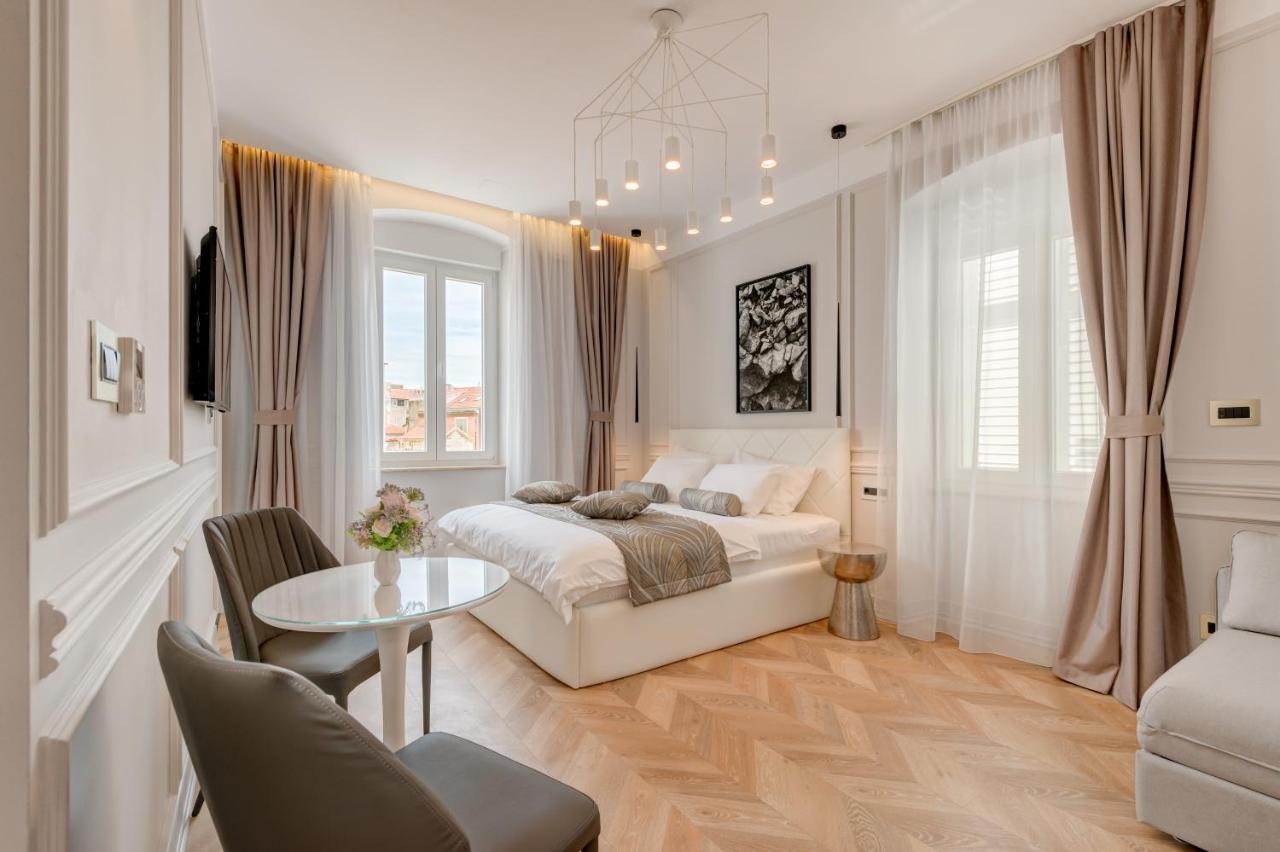 Luxury Rooms L'Avenue 2 Σπλιτ Εξωτερικό φωτογραφία