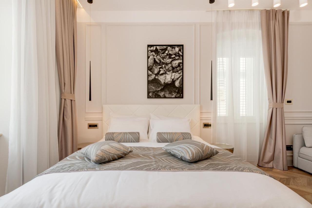 Luxury Rooms L'Avenue 2 Σπλιτ Εξωτερικό φωτογραφία