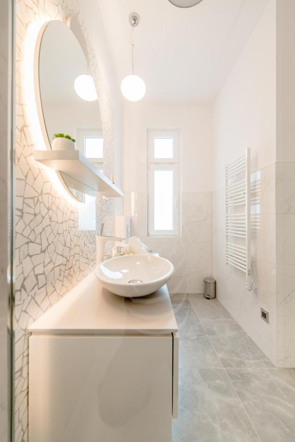 Luxury Rooms L'Avenue 2 Σπλιτ Εξωτερικό φωτογραφία