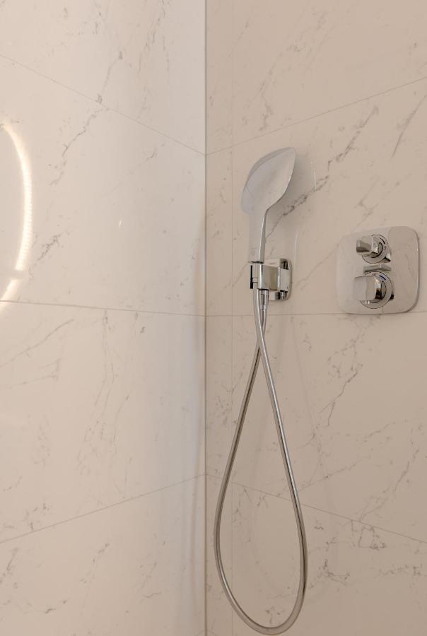 Luxury Rooms L'Avenue 2 Σπλιτ Εξωτερικό φωτογραφία