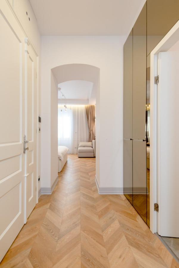 Luxury Rooms L'Avenue 2 Σπλιτ Εξωτερικό φωτογραφία